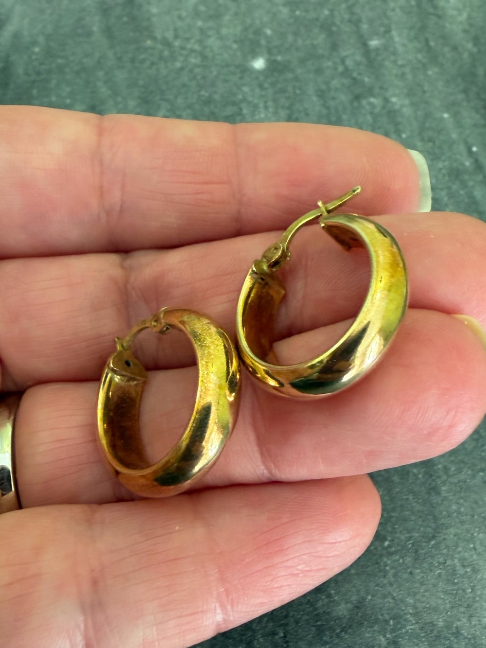 Vintage Gold Sterling 3/4 inch Hoop Earrings - Picture 6 of 11